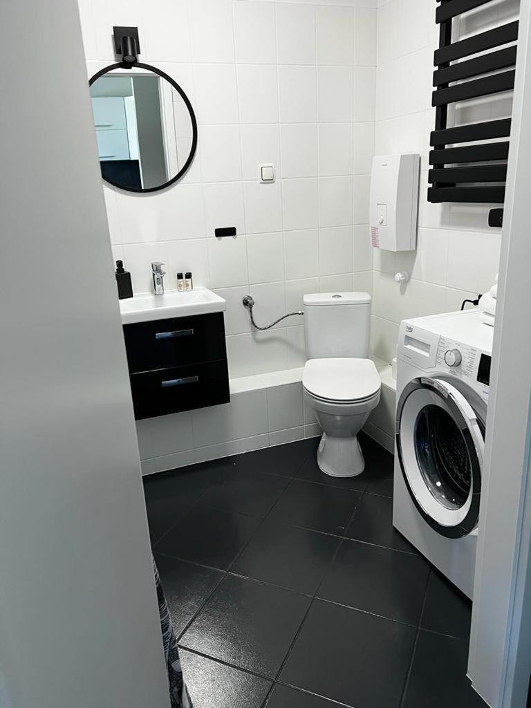 Delta Apart-House Wroclaw Ngoại thất bức ảnh