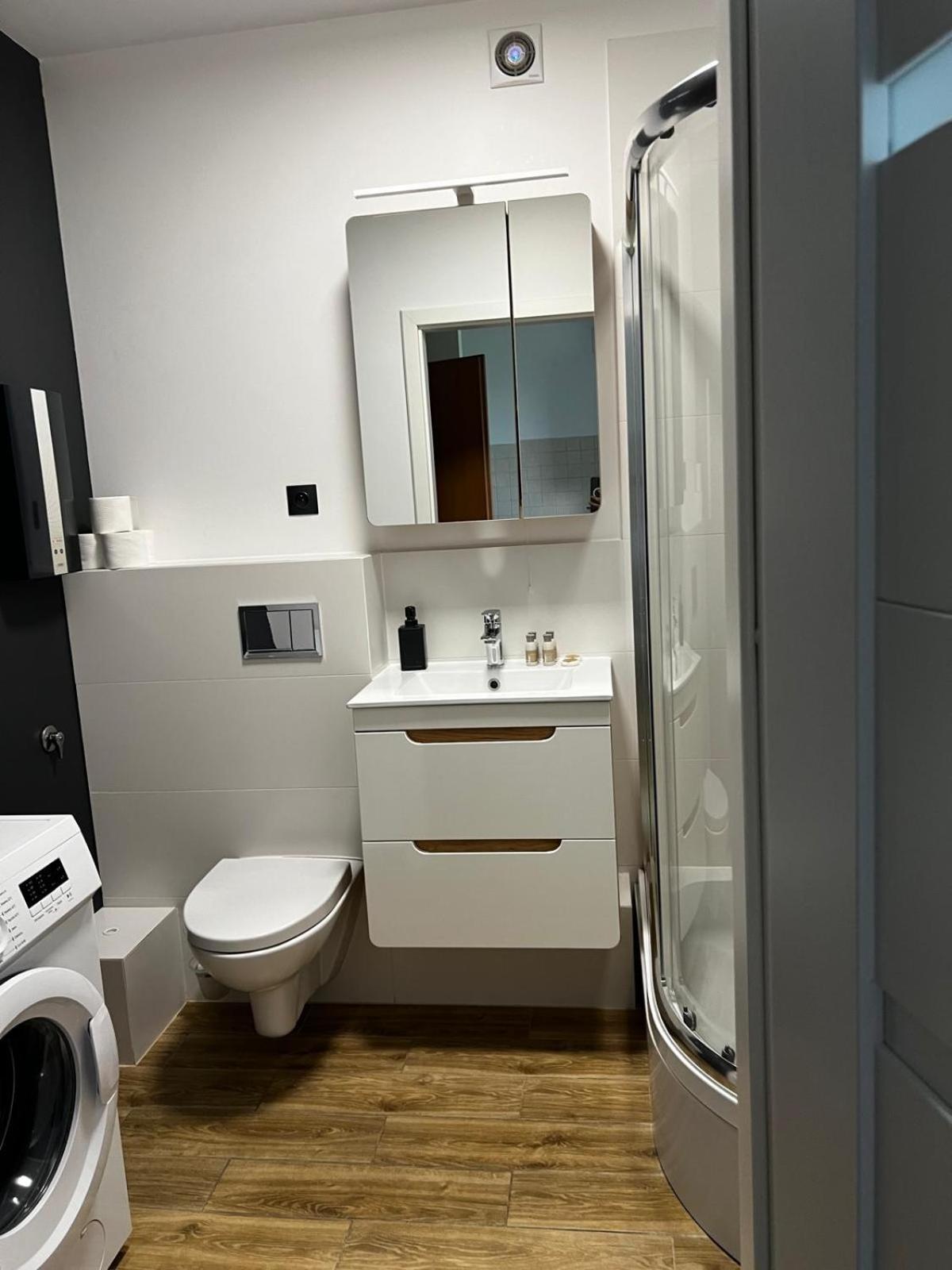 Delta Apart-House Wroclaw Ngoại thất bức ảnh